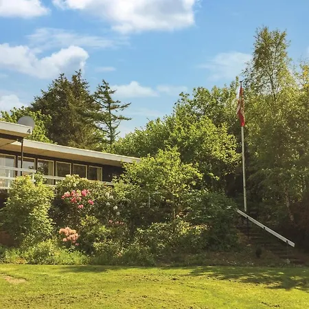 Five-bedroom Holiday In Ferienhaus Spottrup