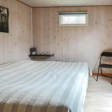 Five-bedroom Holiday In * Spottrup