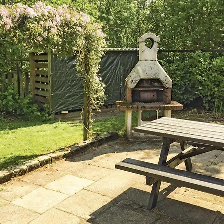 Five-bedroom Holiday In * Spottrup